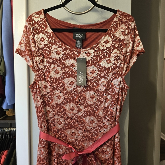 Long Formal Dress - Picture 2 of 8